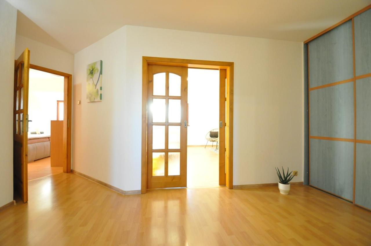 Rodinny Dom "Ako Doma" Veľký Slavkov Exterior foto