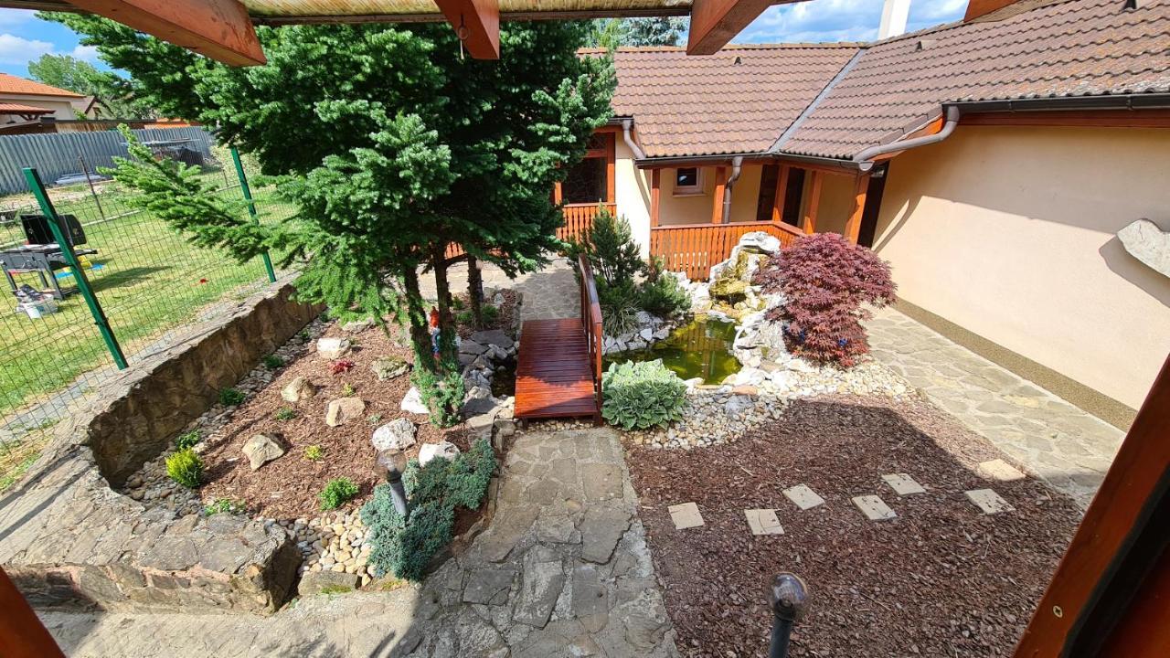 Rodinny Dom "Ako Doma" Veľký Slavkov Exterior foto
